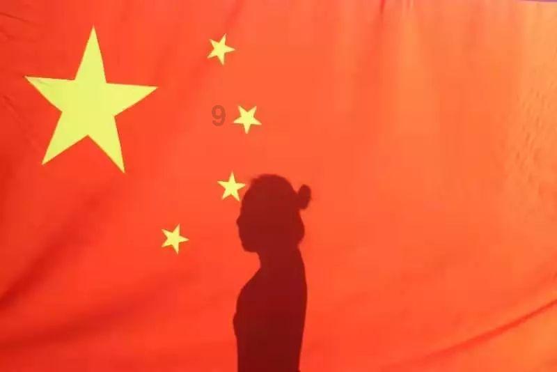 叶罗丽第11季:王默太强了,竟然敢单挑银尘,她终于解除薇化